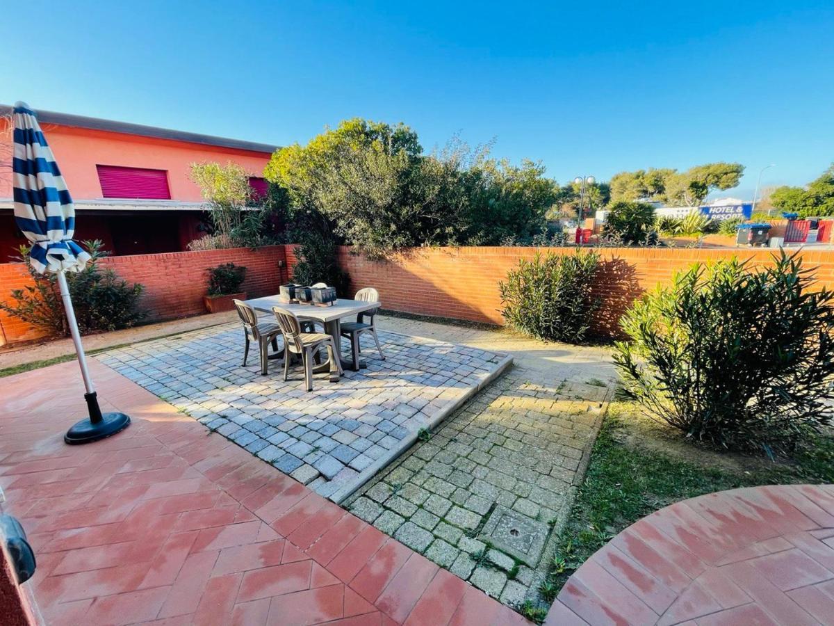 Regina Del Mare Holiday Apartments Tirrenia Exterior photo
